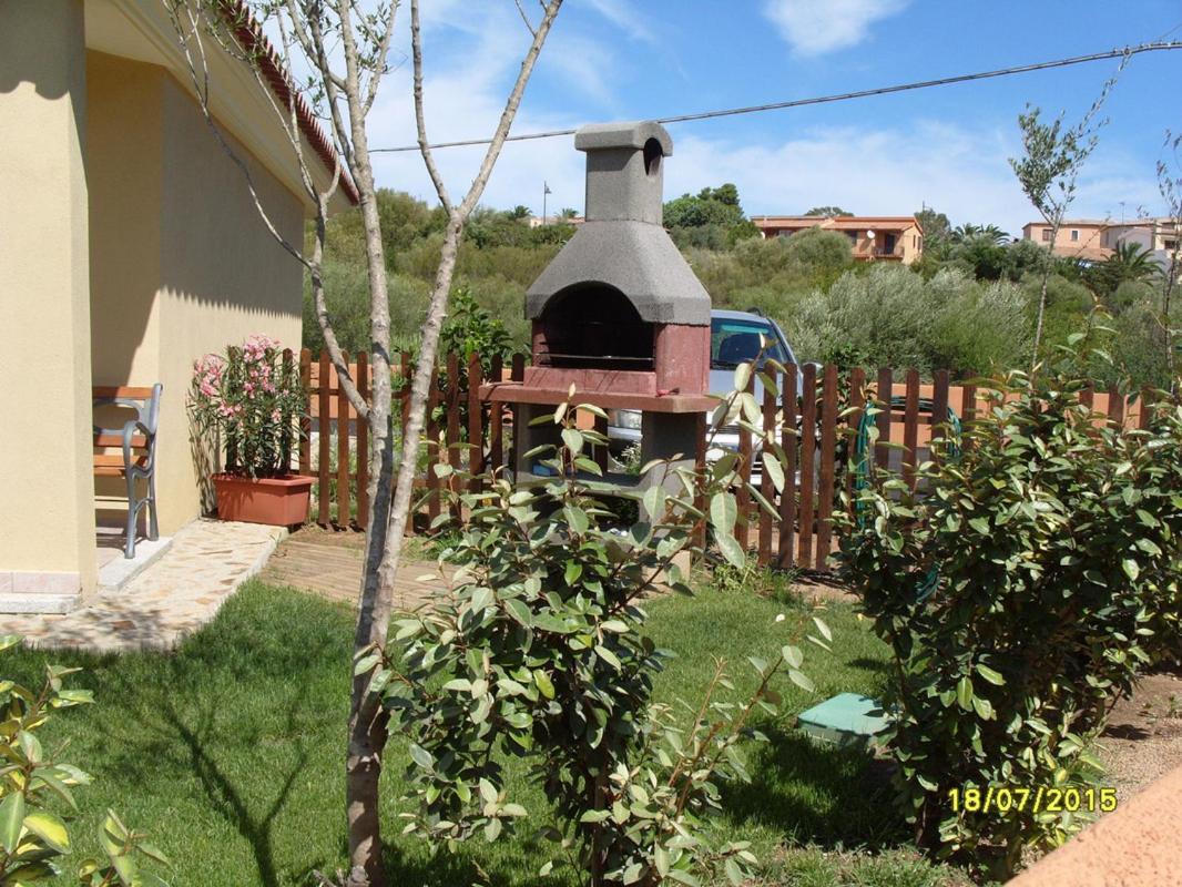 Casadelfaro Con Giardino A Pittulongu 600Metri Dalla Spiaggia Olbia Eksteriør billede