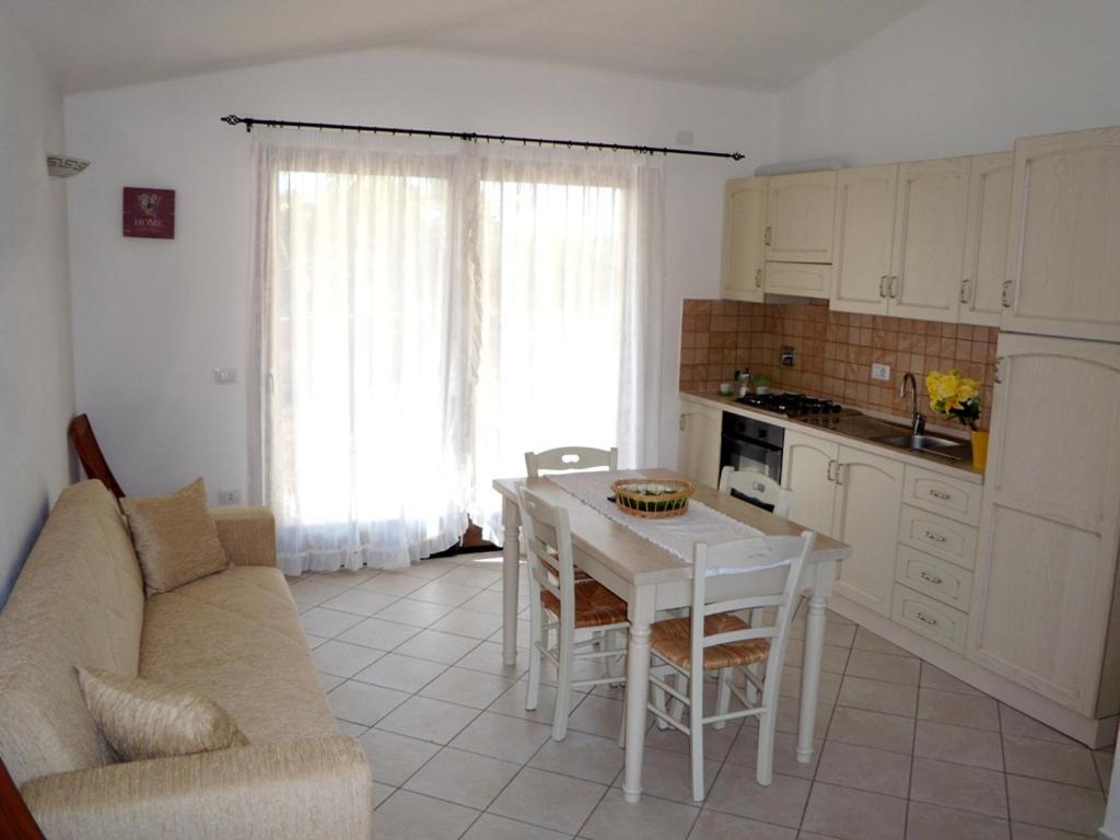 Casadelfaro Con Giardino A Pittulongu 600Metri Dalla Spiaggia Olbia Eksteriør billede