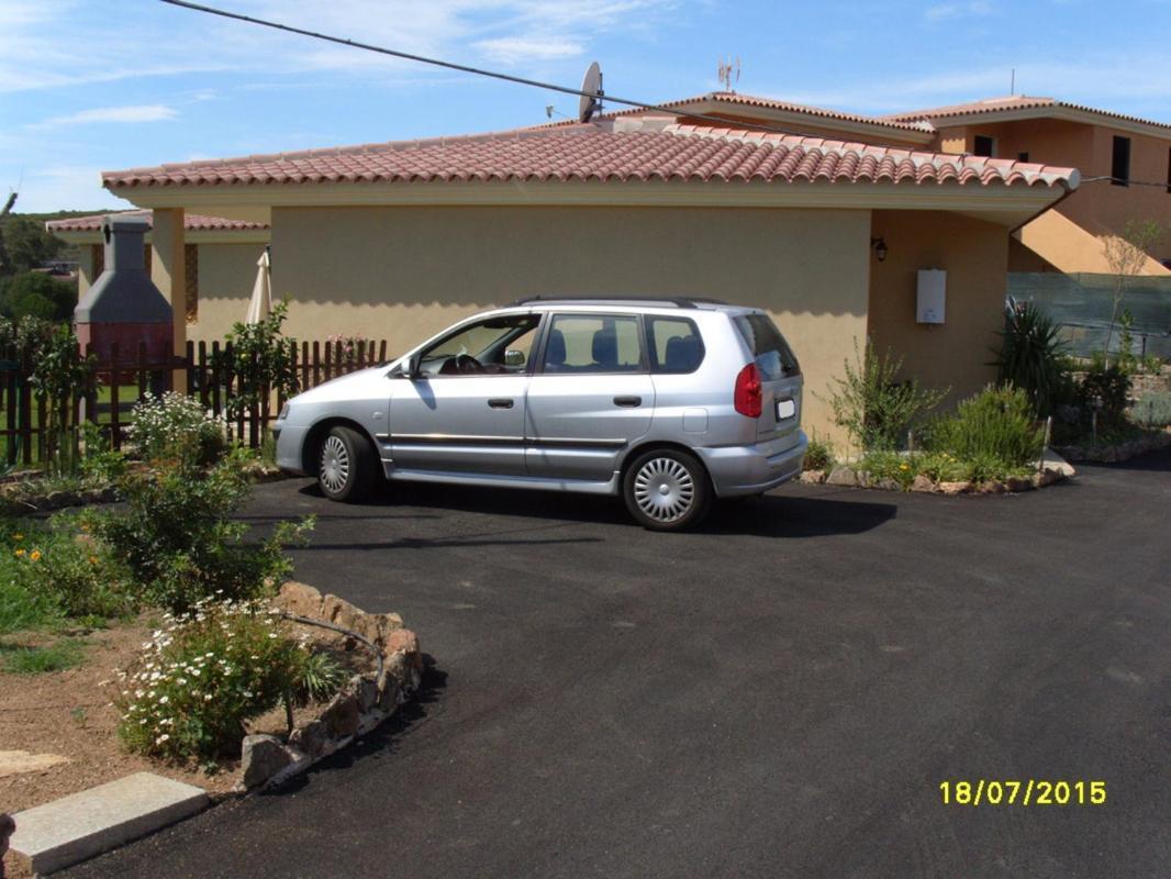 Casadelfaro Con Giardino A Pittulongu 600Metri Dalla Spiaggia Olbia Eksteriør billede